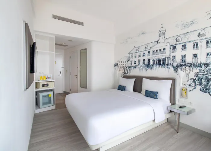 Yello Hotel Harmoni